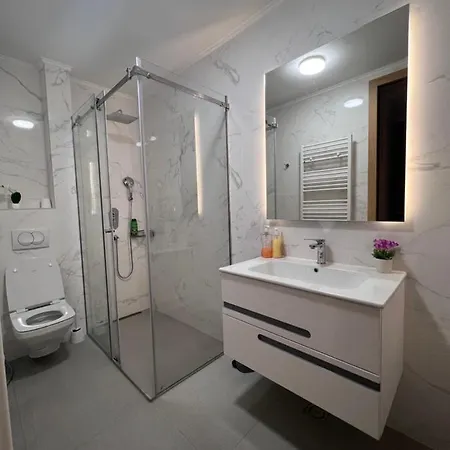 River Walk Sarajevo, Lux *